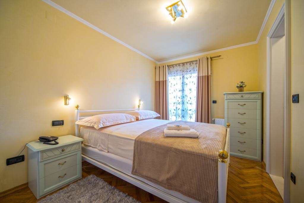 אומיס Apartments Anna חדר תמונה