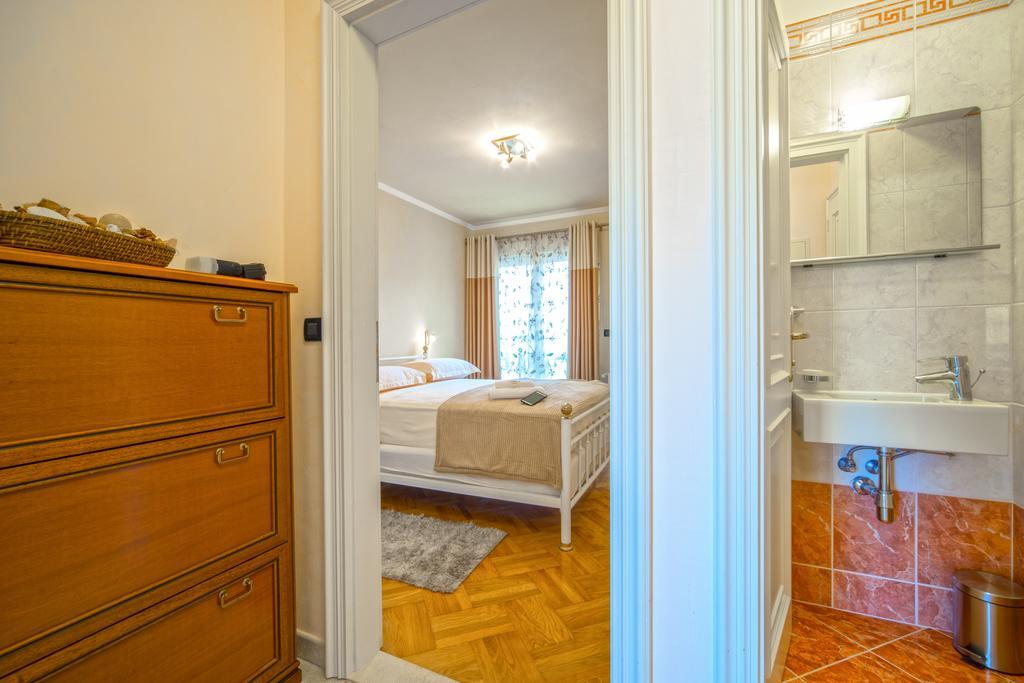 אומיס Apartments Anna חדר תמונה